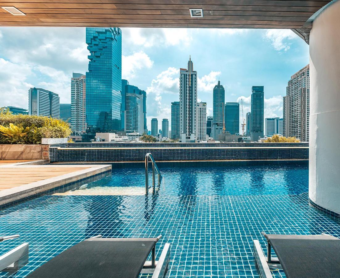 Pullman Bangkok Hotel G Екстериор снимка View from the rooftop pool