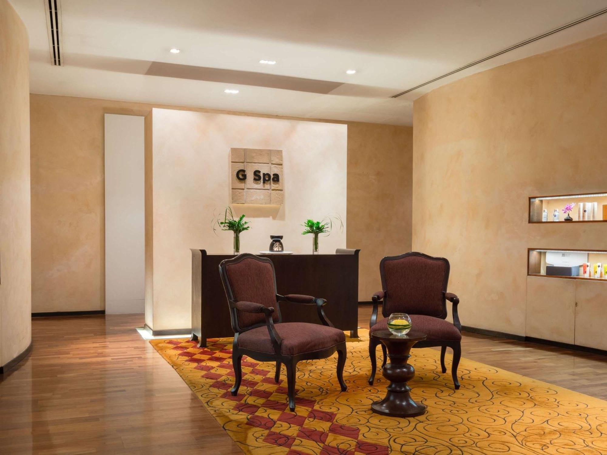 Pullman Bangkok Hotel G Екстериор снимка G Spa